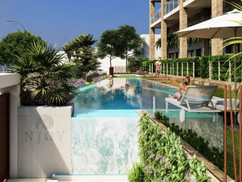 Apartamentos frente al mar, a tan solo 400m de la playa 🏝️