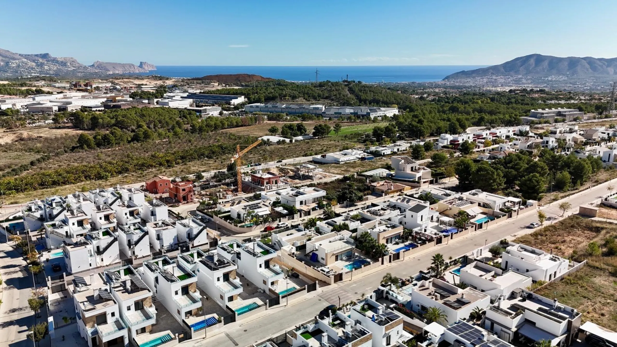 Exclusiva villa en Polop con vistas a las montañas