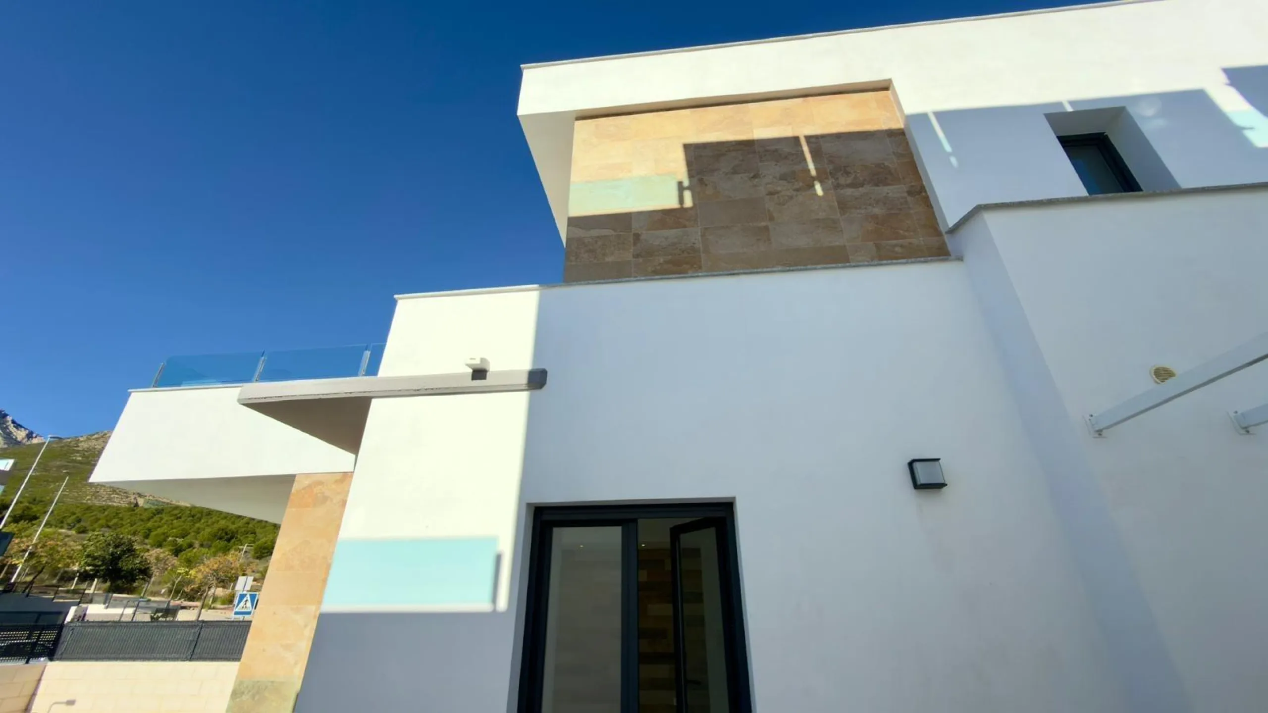Exclusiva villa en Polop con vistas a las montañas