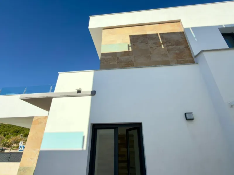 Exclusiva villa en Polop con vistas a las montañas