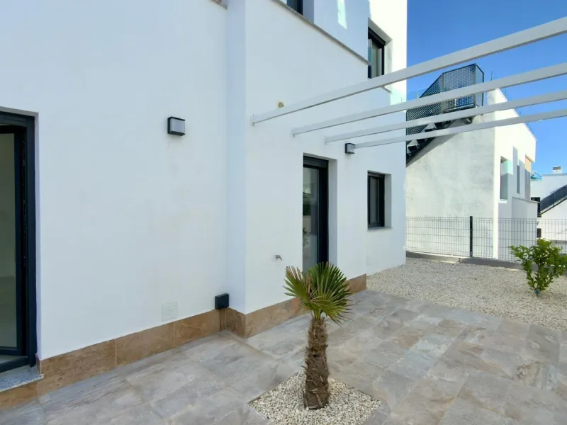 Exclusiva villa en Polop con vistas a las montañas