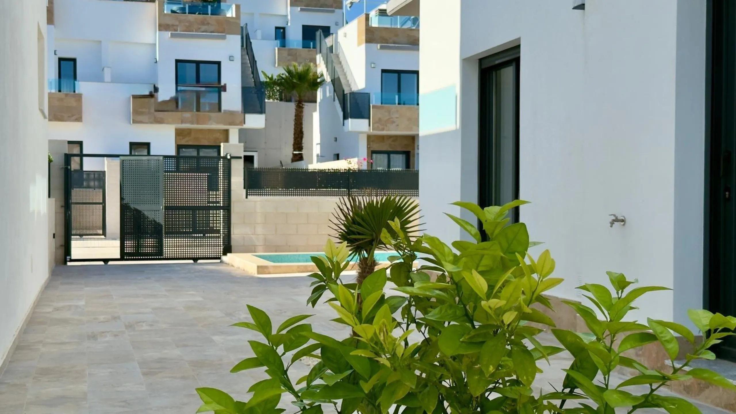 Exclusiva villa en Polop con vistas a las montañas