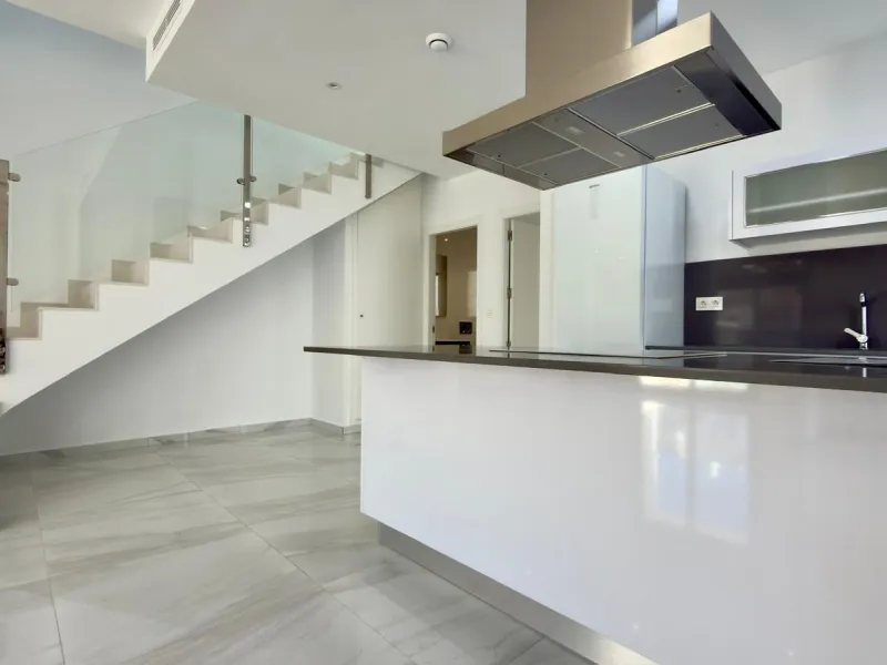 Exclusiva villa en Polop con vistas a las montañas