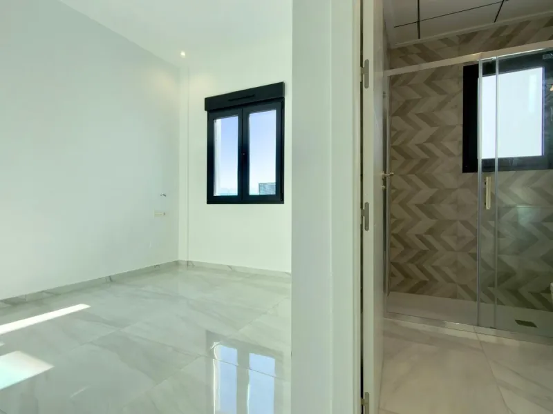 Exclusiva villa en Polop con vistas a las montañas