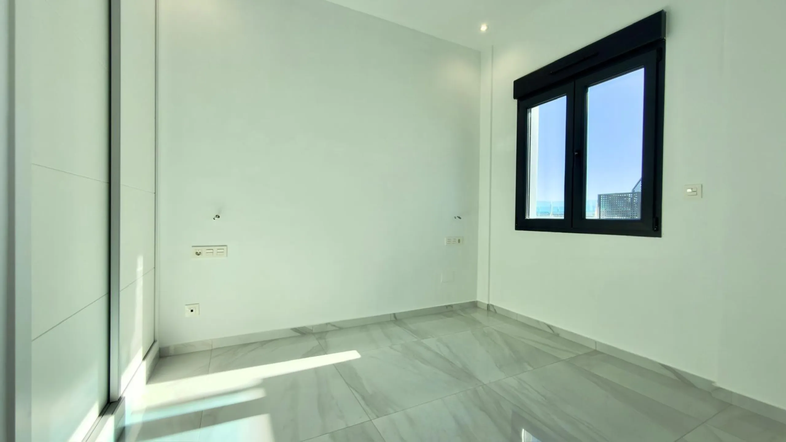 Exclusiva villa en Polop con vistas a las montañas