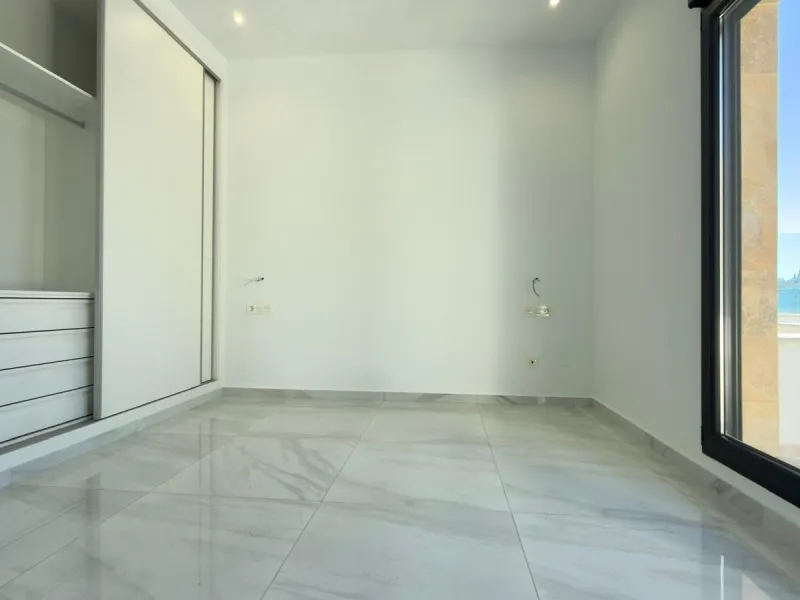 Exclusiva villa en Polop con vistas a las montañas