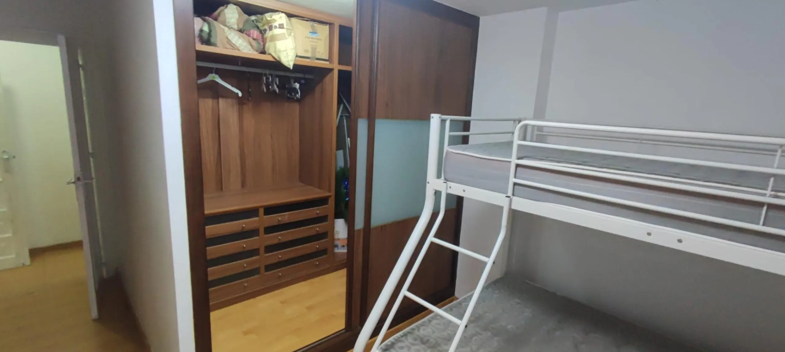Apartment for sale in the center of Alicante
