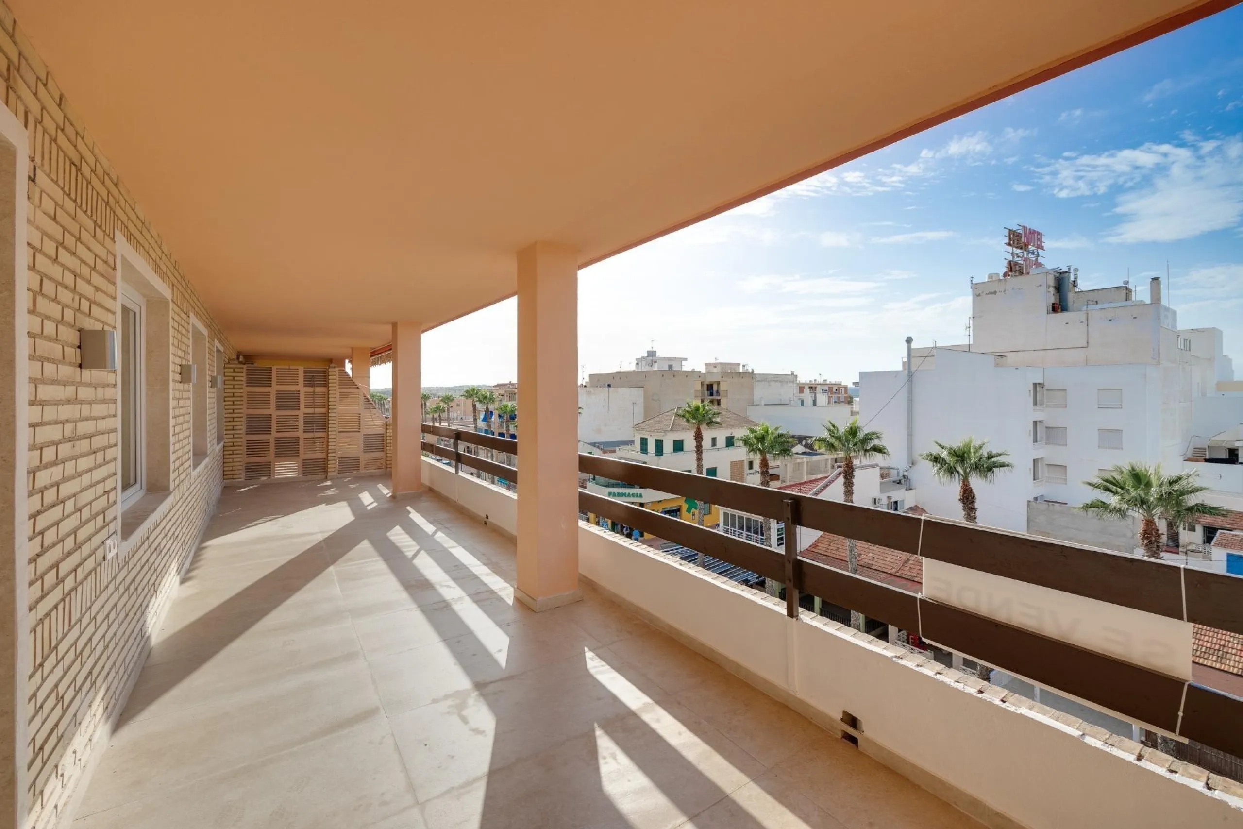 Moderno Apartamento Reformado en Playa de los Náufragos, Torrevieja 3 habitaciones 2 baños