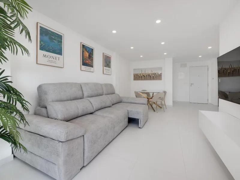 Moderno Apartamento Reformado en Playa de los Náufragos, Torrevieja 3 habitaciones 2 baños