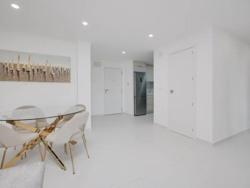 Moderno Apartamento Reformado en Playa de los Náufragos, Torrevieja 3 habitaciones 2 baños