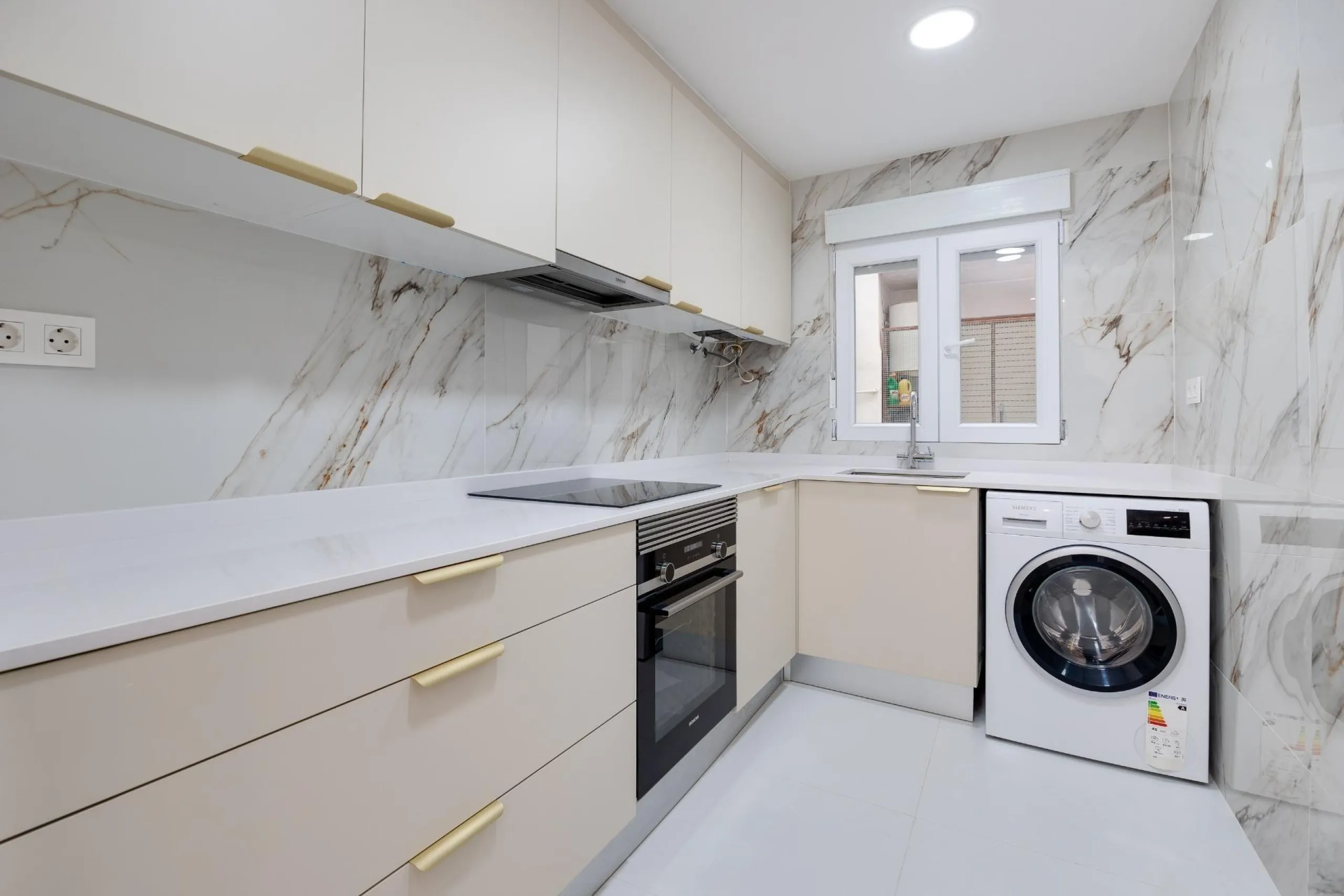 Moderno Apartamento Reformado en Playa de los Náufragos, Torrevieja 3 habitaciones 2 baños