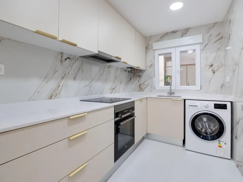 Moderno Apartamento Reformado en Playa de los Náufragos, Torrevieja 3 habitaciones 2 baños