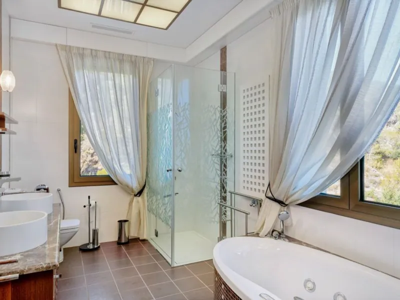 Luxury villa with sea views in Punta Brava, Sant Feliu de Guíxols