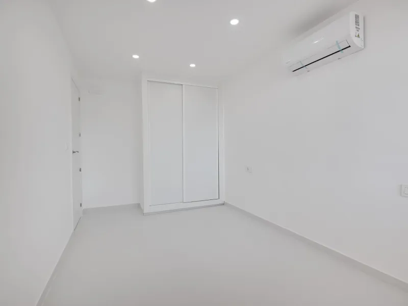 Moderno Apartamento Reformado en Playa de los Náufragos, Torrevieja 3 habitaciones 2 baños