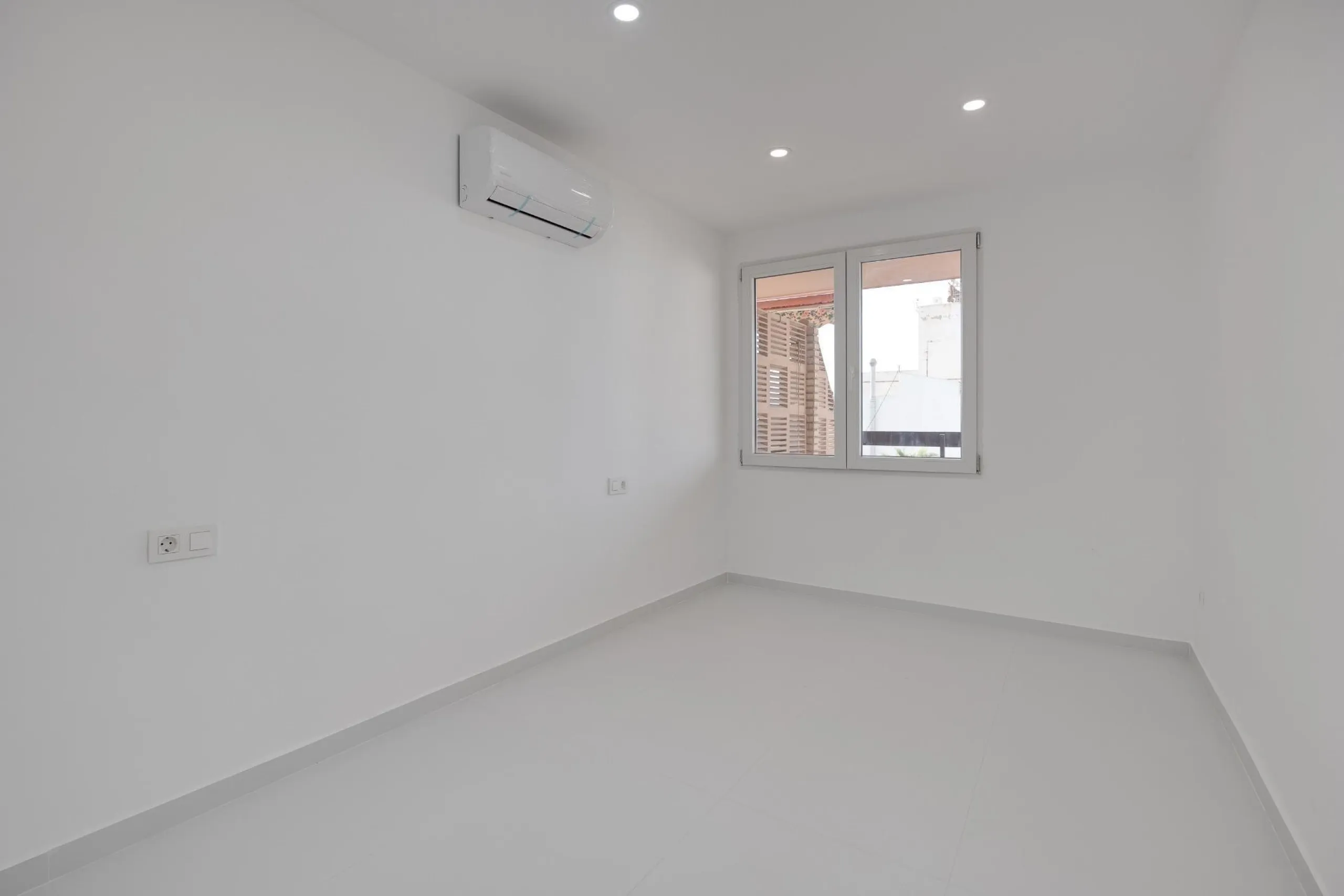 Moderno Apartamento Reformado en Playa de los Náufragos, Torrevieja 3 habitaciones 2 baños