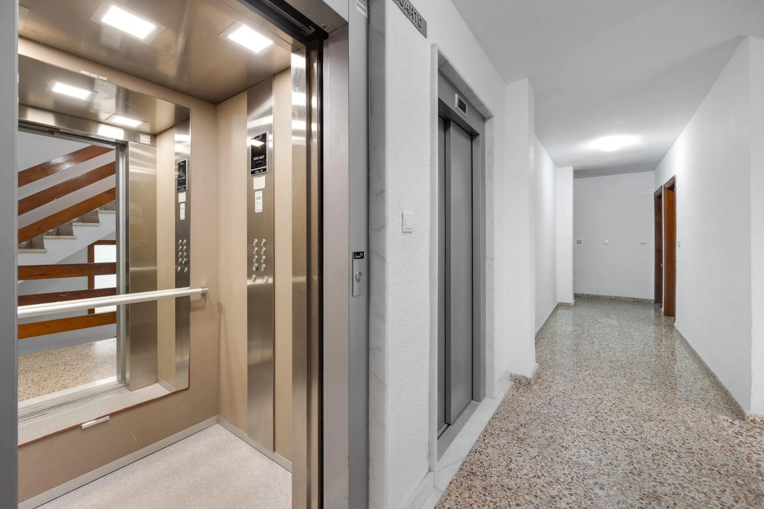 Moderno Apartamento Reformado en Playa de los Náufragos, Torrevieja 3 habitaciones 2 baños