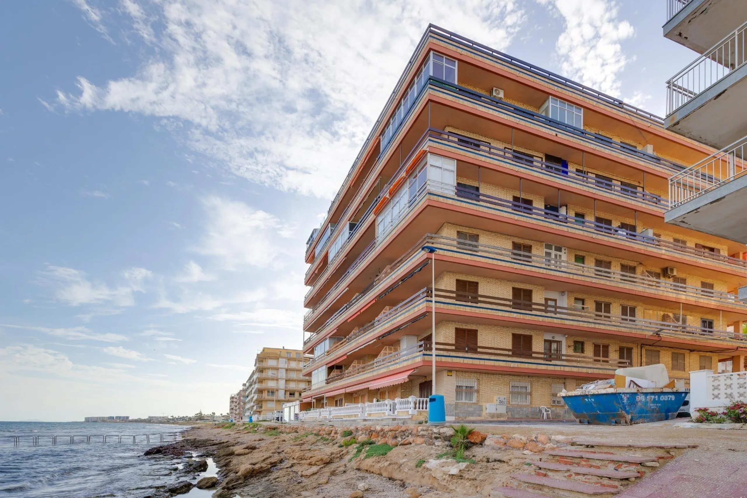Moderno Apartamento Reformado en Playa de los Náufragos, Torrevieja 3 habitaciones 2 baños