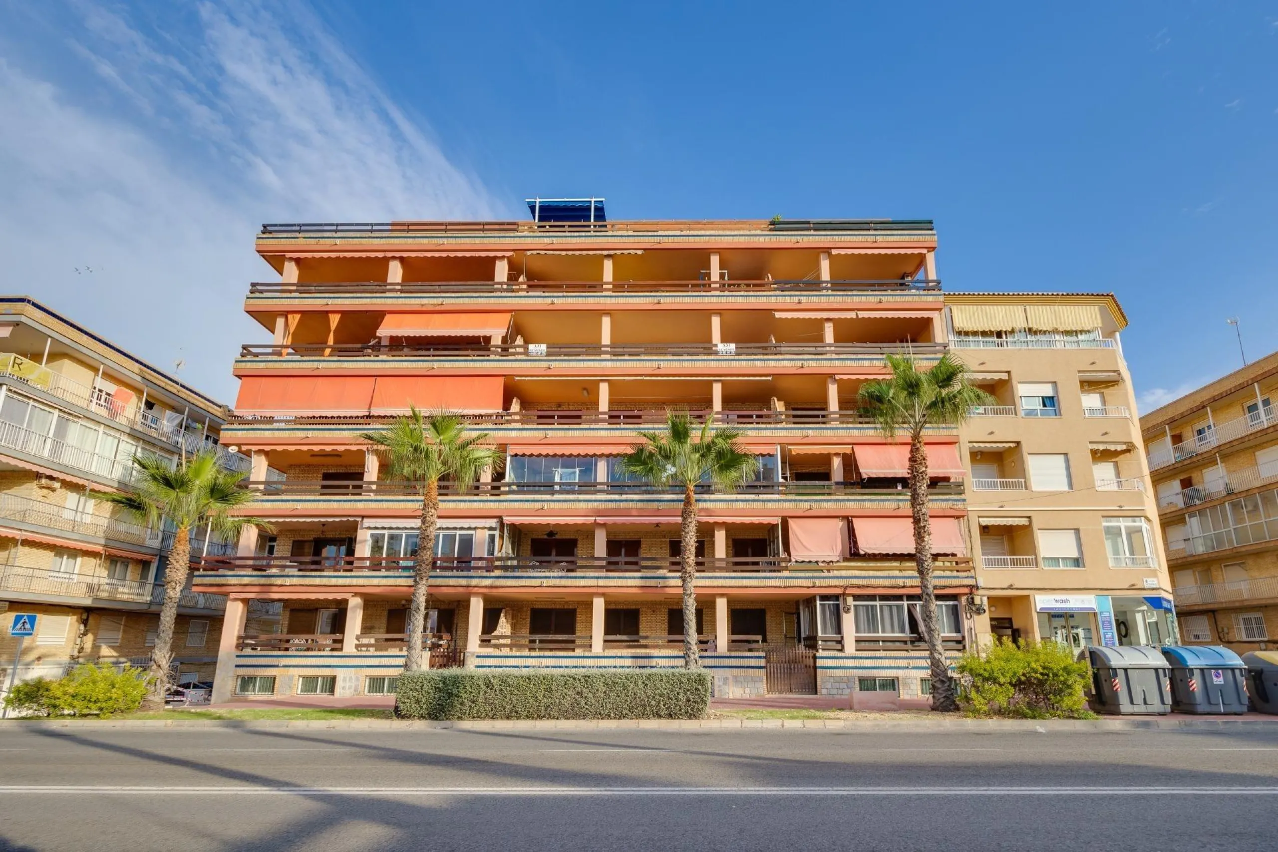 Moderno Apartamento Reformado en Playa de los Náufragos, Torrevieja 3 habitaciones 2 baños