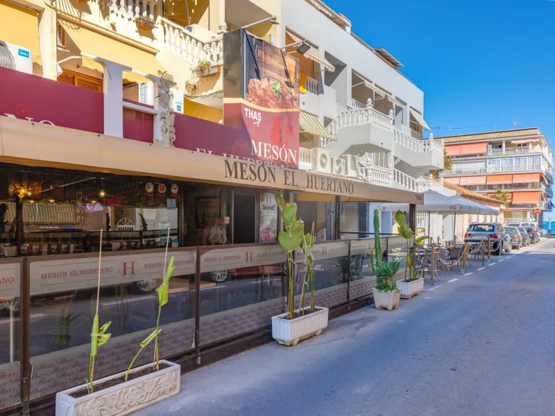 Moderno Apartamento Reformado en Playa de los Náufragos, Torrevieja 3 habitaciones 2 baños