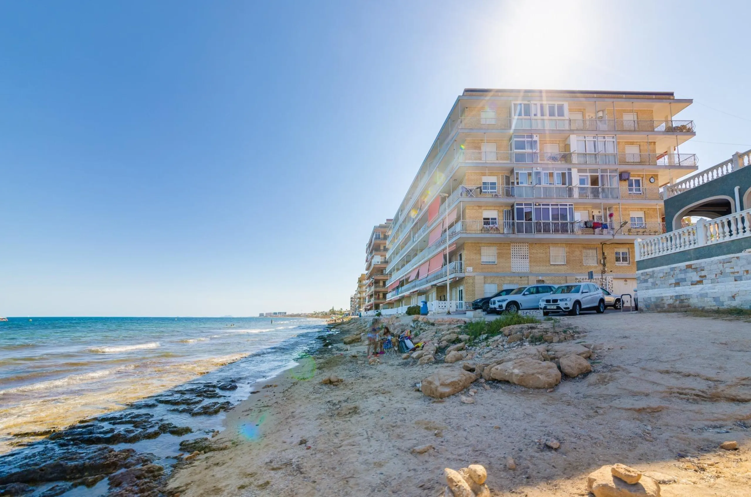 Moderno Apartamento Reformado en Playa de los Náufragos, Torrevieja 3 habitaciones 2 baños