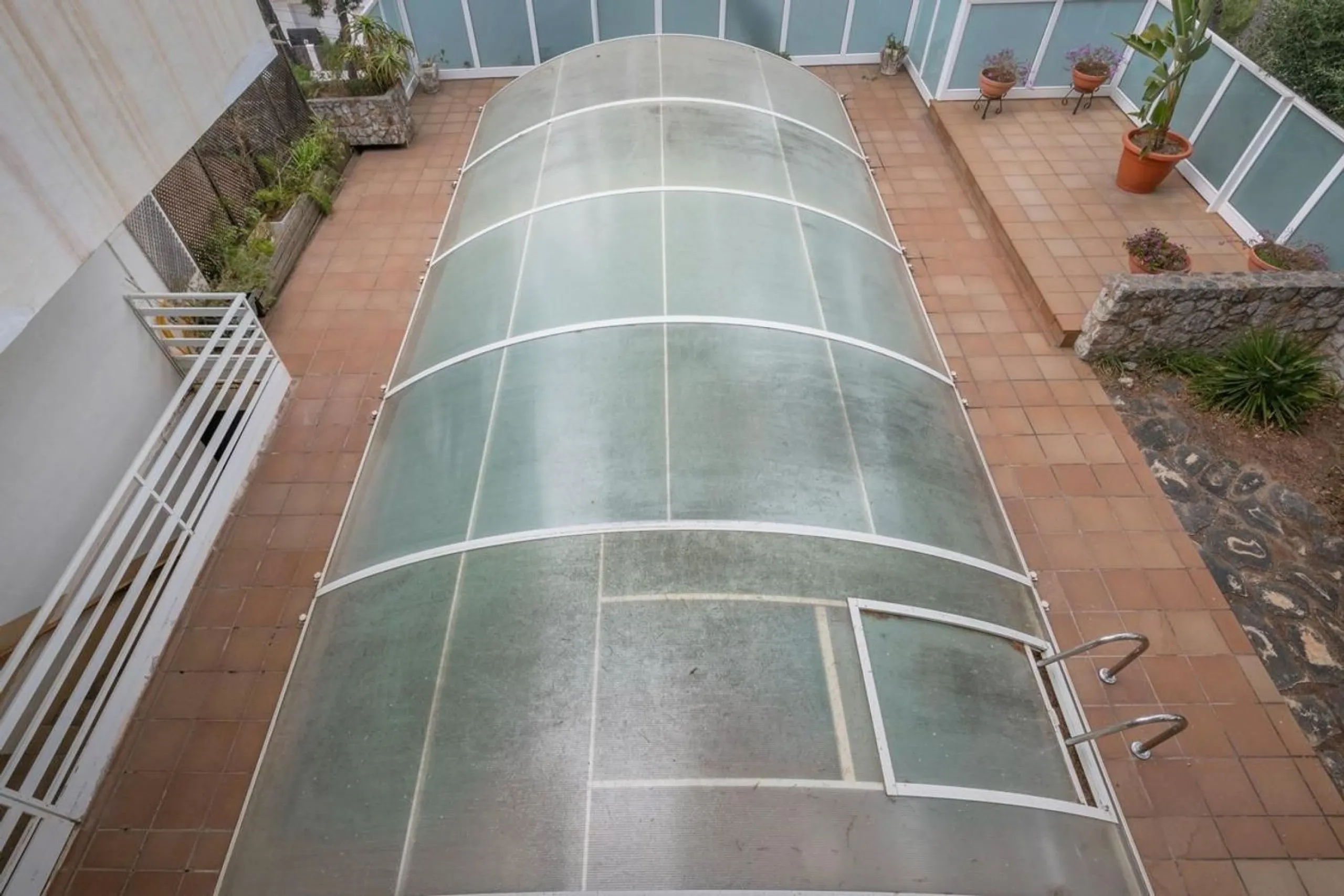 Exclusive villa with sea views and pool in Bellamar, Castelldefels