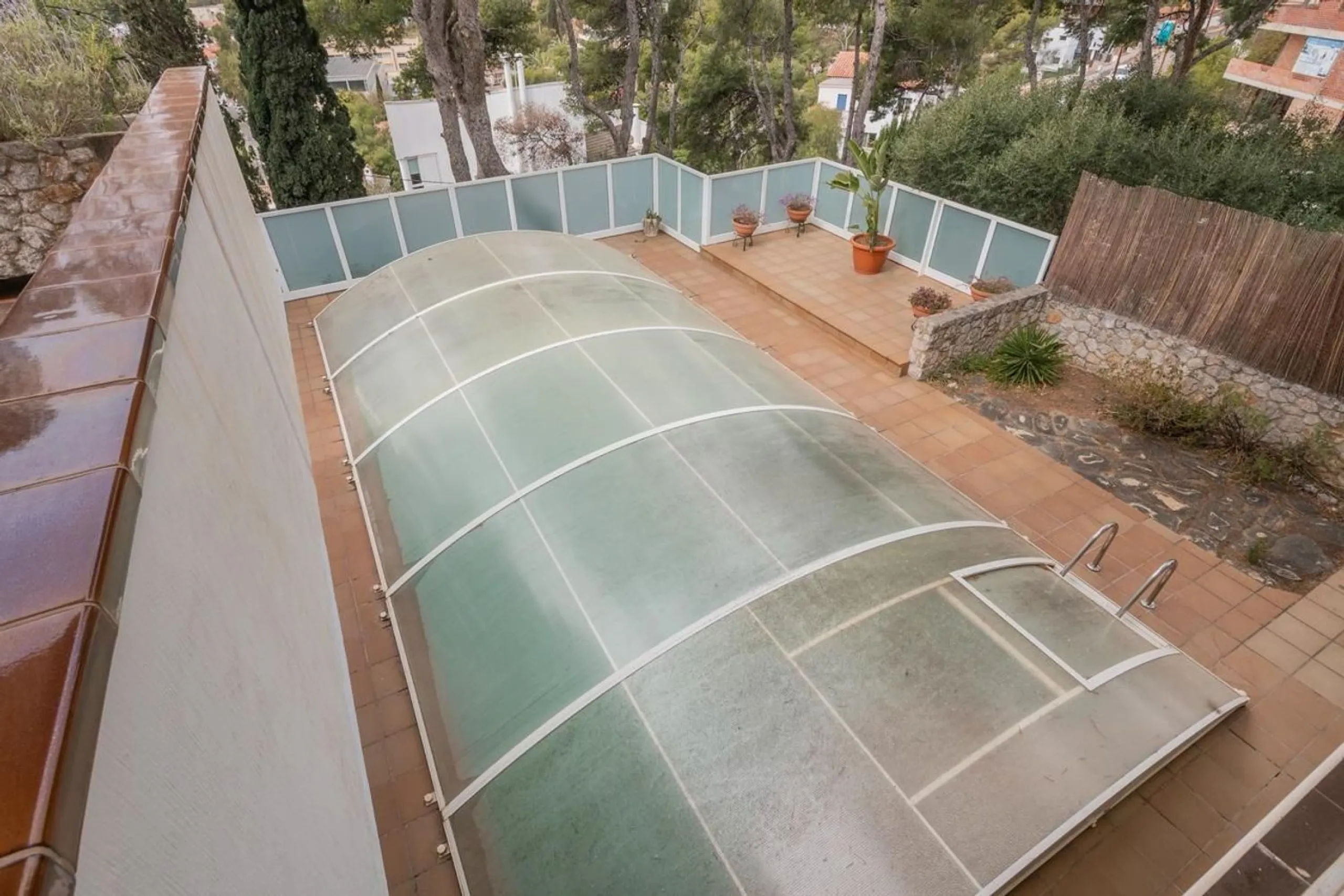 Exclusive villa with sea views and pool in Bellamar, Castelldefels