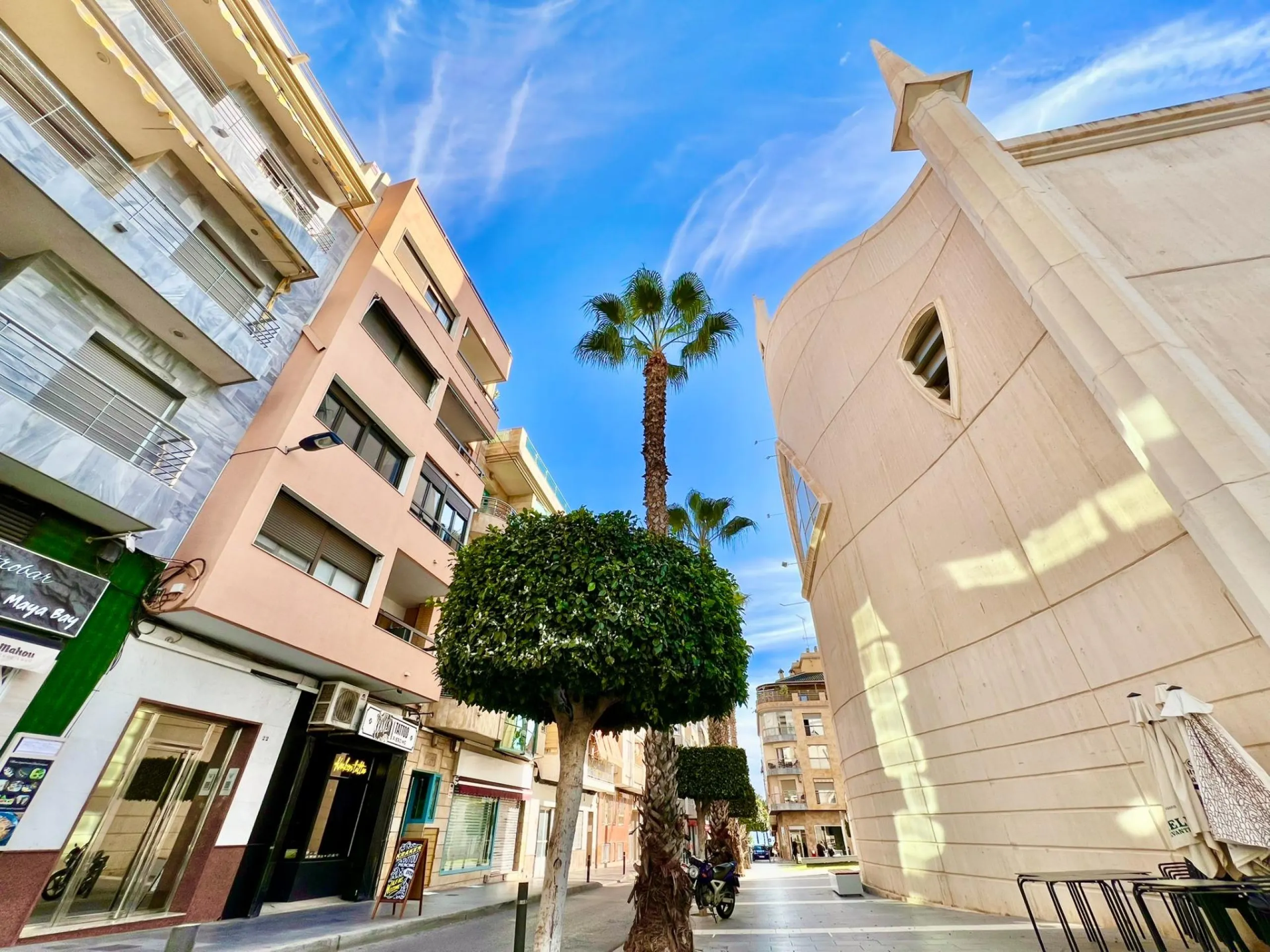 COMFORT, SPACIOUSNESS AND EXCLUSIVITY. 145m2 APARTMENT IN A PRIVILEGED LOCATION WITH A PRIVATE COMMUNITY SOLARIUM OF 60m2