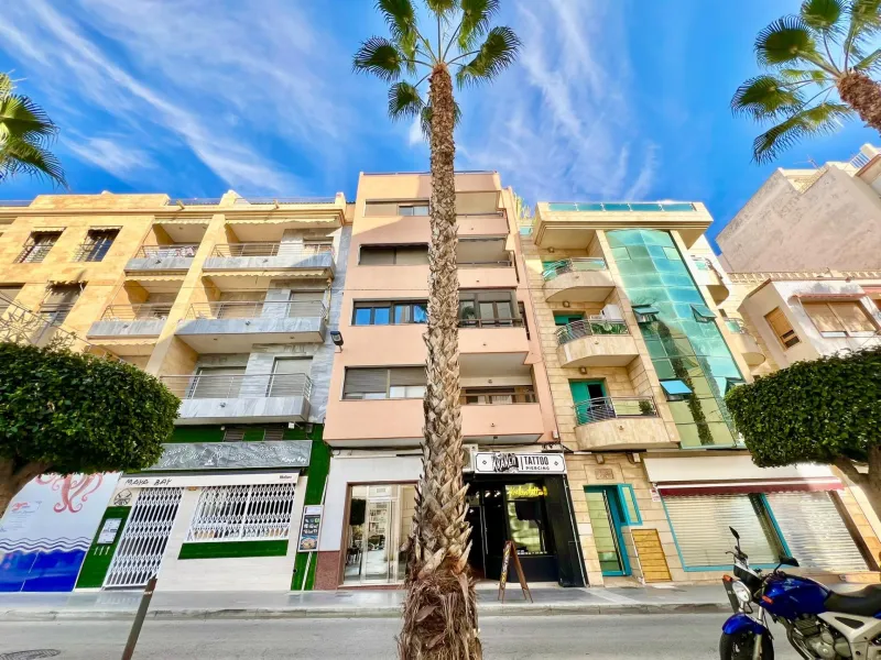COMFORT, SPACIOUSNESS AND EXCLUSIVITY. 145m2 APARTMENT IN A PRIVILEGED LOCATION WITH A PRIVATE COMMUNITY SOLARIUM OF 60m2