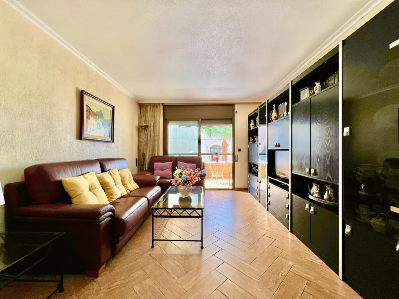 COMFORT, SPACIOUSNESS AND EXCLUSIVITY. 145m2 APARTMENT IN A PRIVILEGED LOCATION WITH A PRIVATE COMMUNITY SOLARIUM OF 60m2