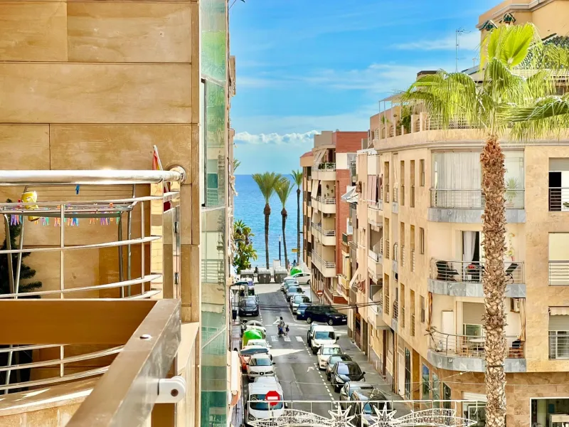 COMFORT, SPACIOUSNESS AND EXCLUSIVITY. 145m2 APARTMENT IN A PRIVILEGED LOCATION WITH A PRIVATE COMMUNITY SOLARIUM OF 60m2