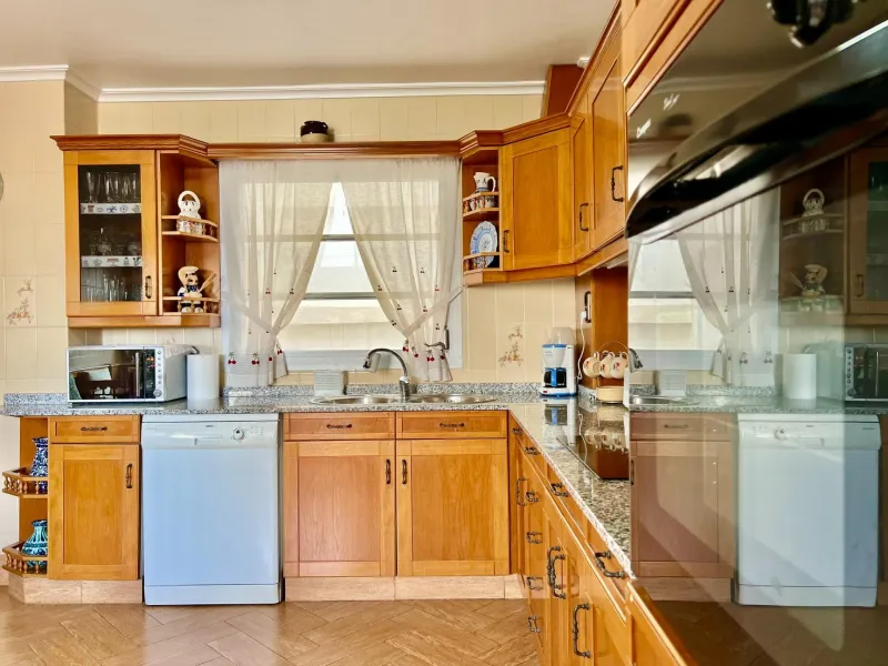 COMFORT, SPACIOUSNESS AND EXCLUSIVITY. 145m2 APARTMENT IN A PRIVILEGED LOCATION WITH A PRIVATE COMMUNITY SOLARIUM OF 60m2