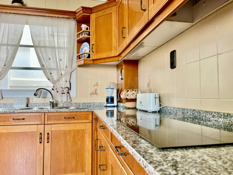 COMFORT, SPACIOUSNESS AND EXCLUSIVITY. 145m2 APARTMENT IN A PRIVILEGED LOCATION WITH A PRIVATE COMMUNITY SOLARIUM OF 60m2