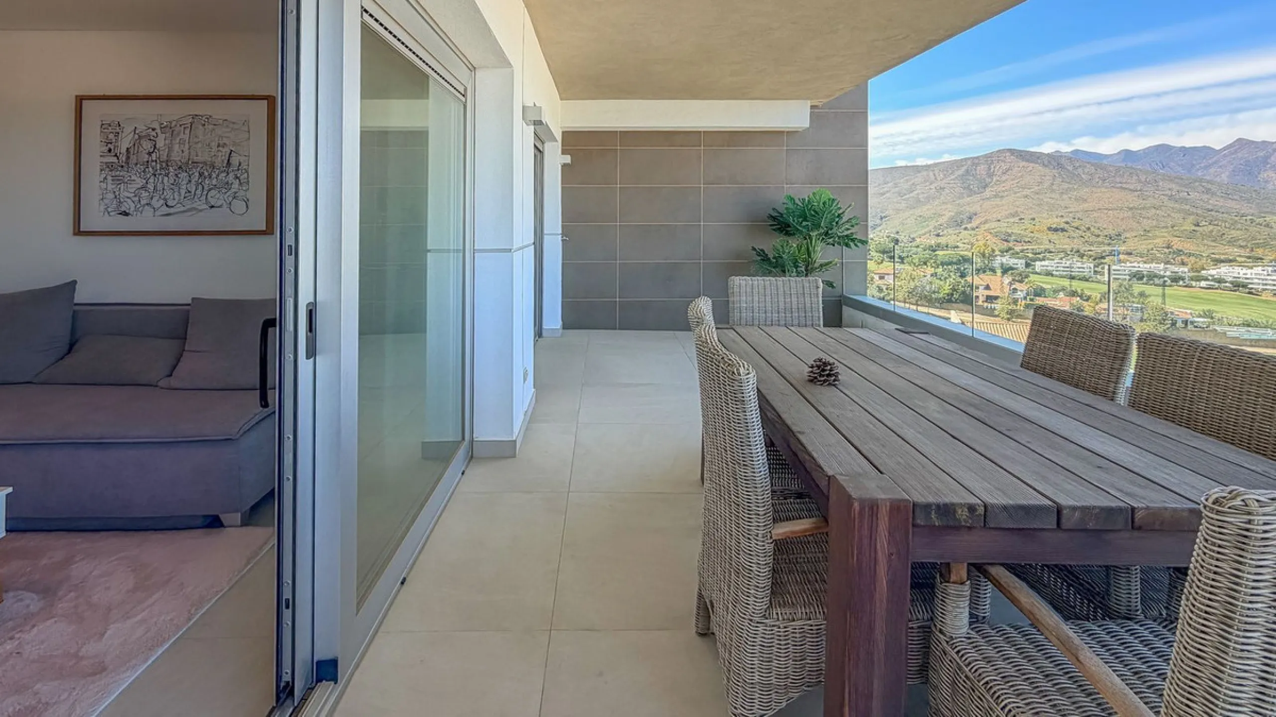 Wunderschöne 2-Zimmer-Wohnung mit 2 Bädern in Grand View – La Cala Golf