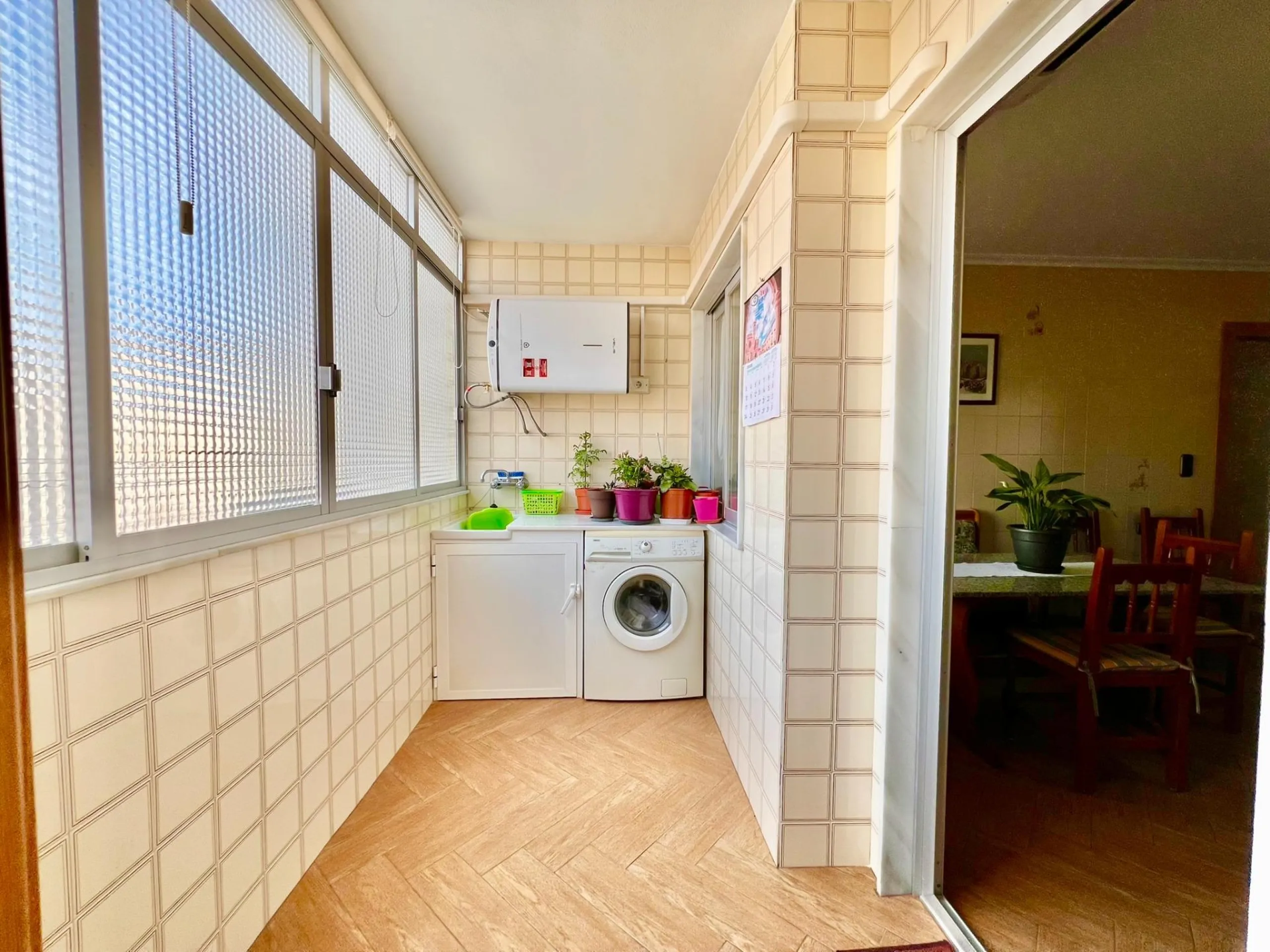 COMFORT, SPACIOUSNESS AND EXCLUSIVITY. 145m2 APARTMENT IN A PRIVILEGED LOCATION WITH A PRIVATE COMMUNITY SOLARIUM OF 60m2