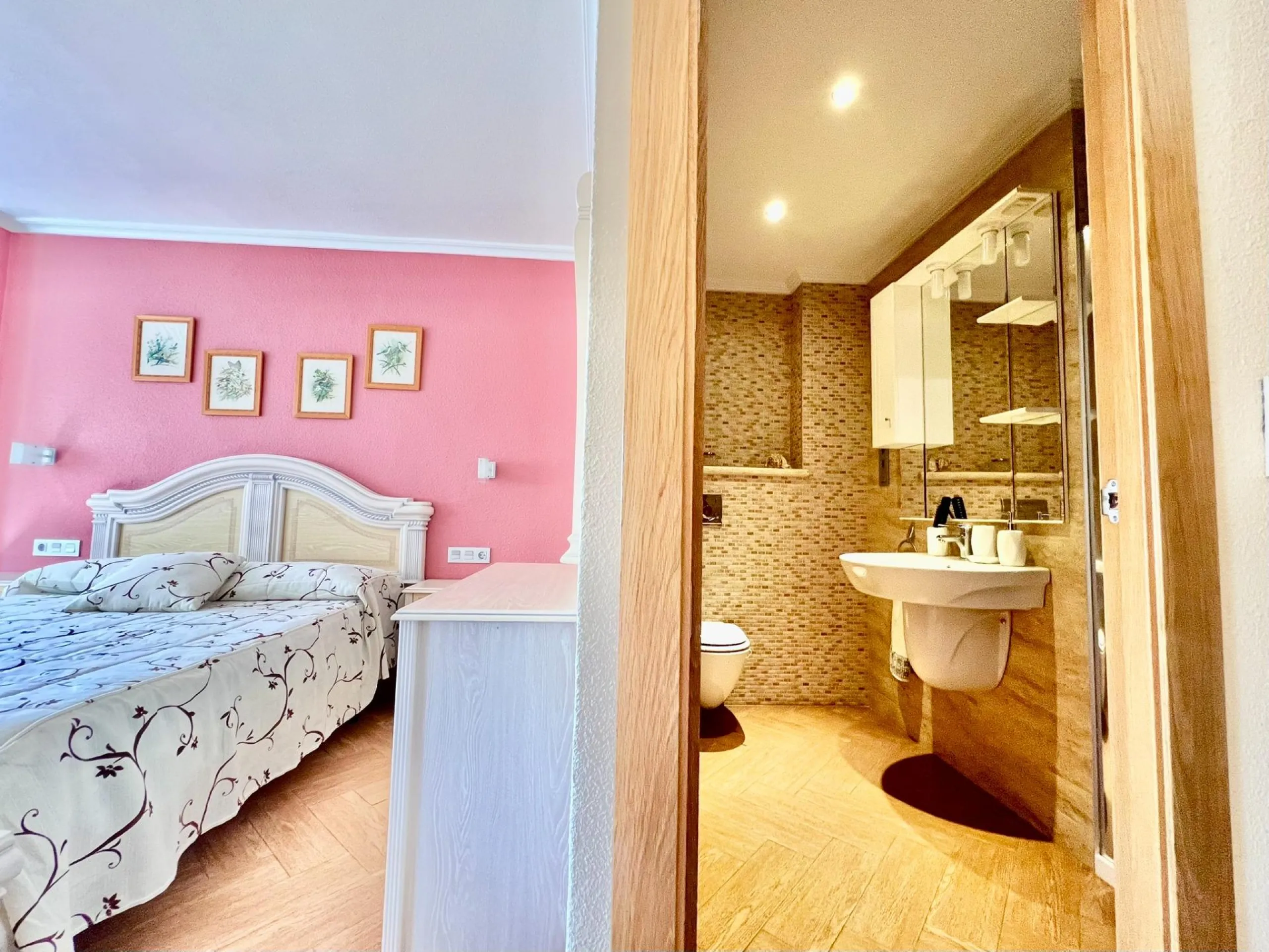 COMFORT, SPACIOUSNESS AND EXCLUSIVITY. 145m2 APARTMENT IN A PRIVILEGED LOCATION WITH A PRIVATE COMMUNITY SOLARIUM OF 60m2