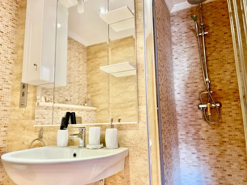 COMFORT, SPACIOUSNESS AND EXCLUSIVITY. 145m2 APARTMENT IN A PRIVILEGED LOCATION WITH A PRIVATE COMMUNITY SOLARIUM OF 60m2
