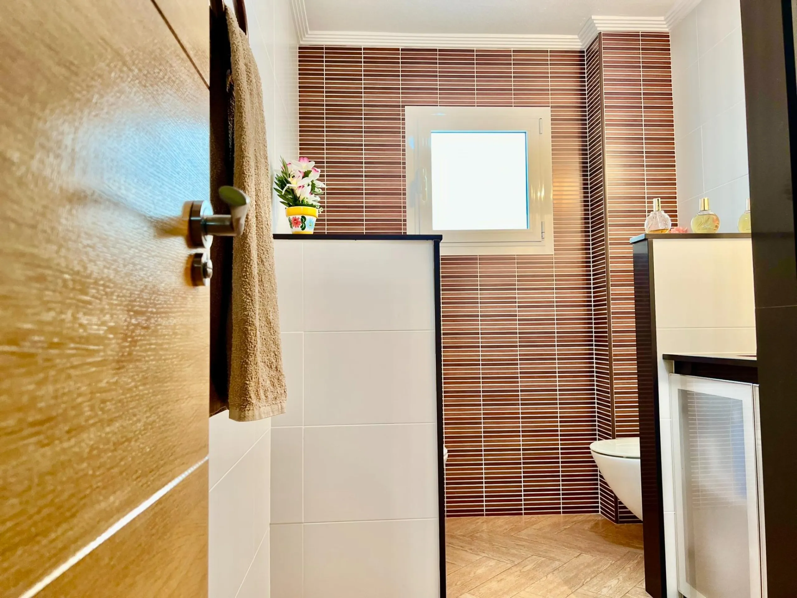 COMFORT, SPACIOUSNESS AND EXCLUSIVITY. 145m2 APARTMENT IN A PRIVILEGED LOCATION WITH A PRIVATE COMMUNITY SOLARIUM OF 60m2