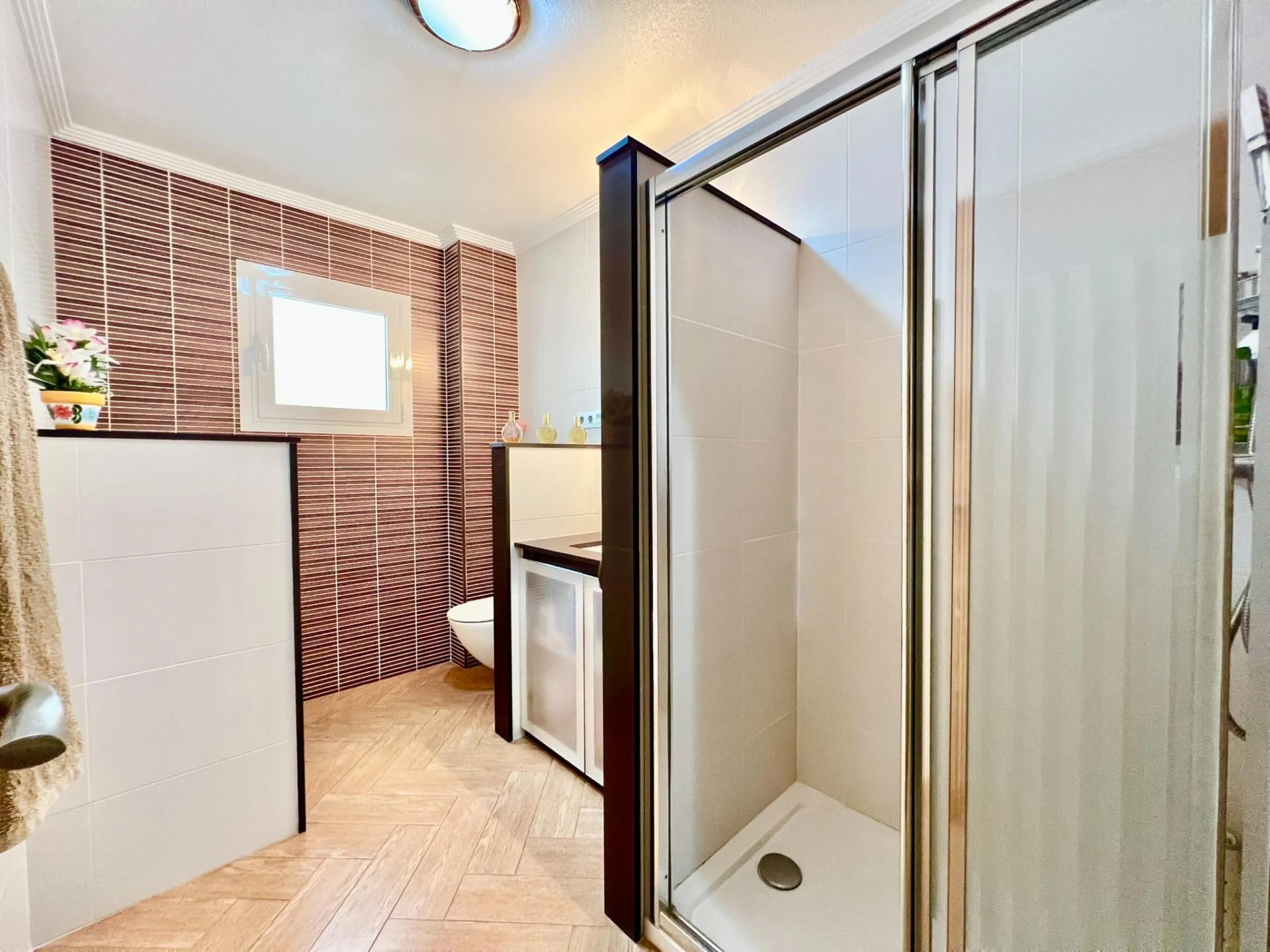 COMFORT, SPACIOUSNESS AND EXCLUSIVITY. 145m2 APARTMENT IN A PRIVILEGED LOCATION WITH A PRIVATE COMMUNITY SOLARIUM OF 60m2