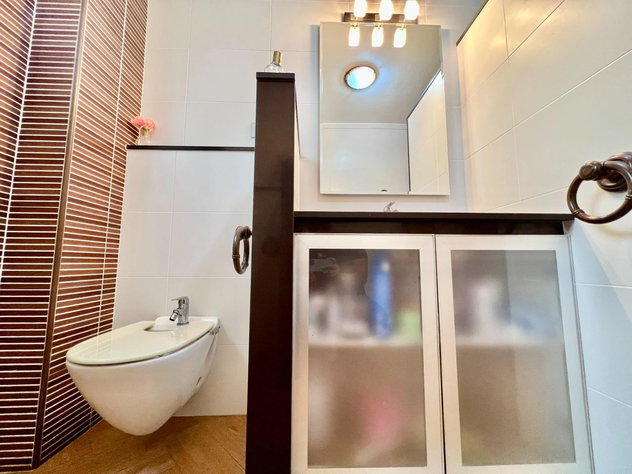 COMFORT, SPACIOUSNESS AND EXCLUSIVITY. 145m2 APARTMENT IN A PRIVILEGED LOCATION WITH A PRIVATE COMMUNITY SOLARIUM OF 60m2