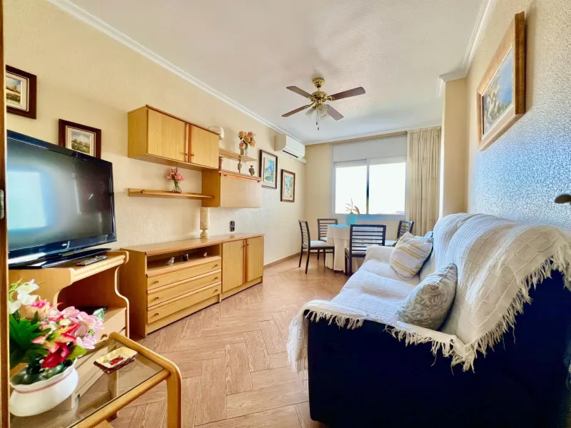 COMFORT, SPACIOUSNESS AND EXCLUSIVITY. 145m2 APARTMENT IN A PRIVILEGED LOCATION WITH A PRIVATE COMMUNITY SOLARIUM OF 60m2
