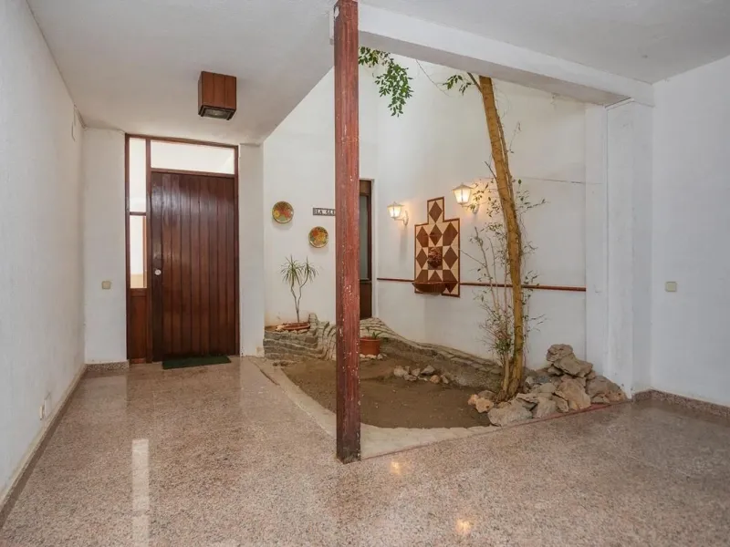 Exclusive villa with sea views and pool in Bellamar, Castelldefels
