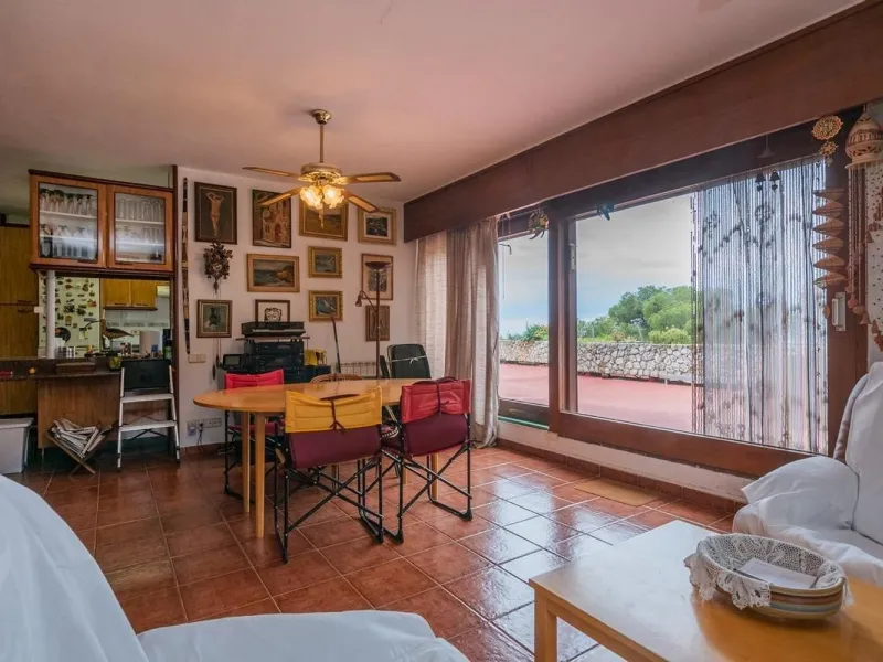 Exclusive villa with sea views and pool in Bellamar, Castelldefels