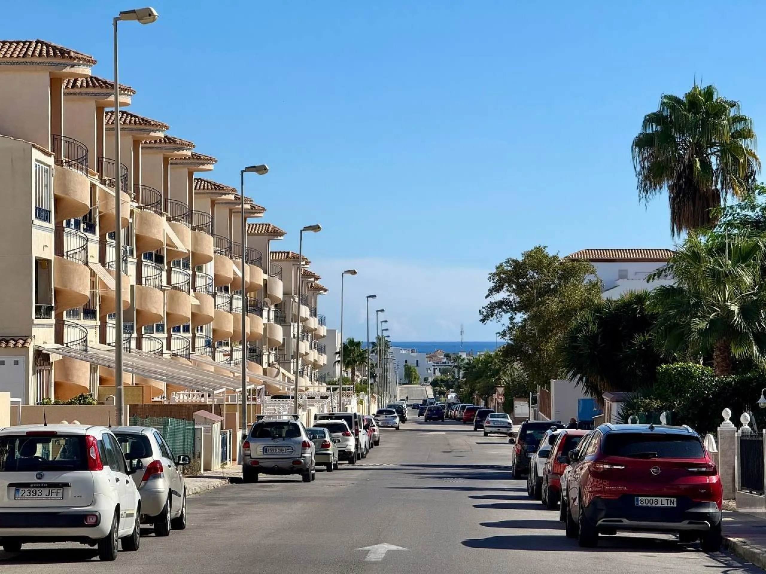 Exclusivo apartamento con 2 dormitorios, 1 baño y piscina