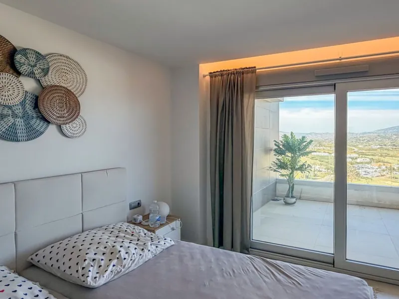Wunderschöne 2-Zimmer-Wohnung mit 2 Bädern in Grand View – La Cala Golf