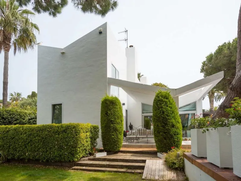Modern Bright Home with Pool in S’Agaró Vell, Costa Brava