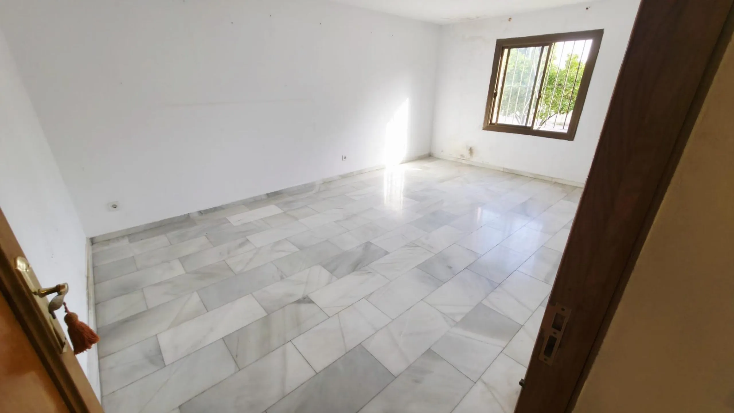 Magnífico chalet con amplias posibilidades en La Albufereta – Playa de San Juan (Alicante)