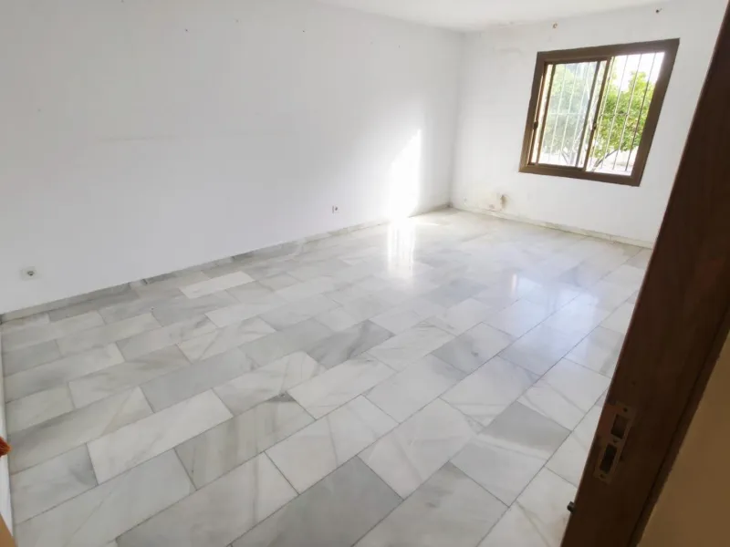 Magnífico chalet con amplias posibilidades en La Albufereta – Playa de San Juan (Alicante)