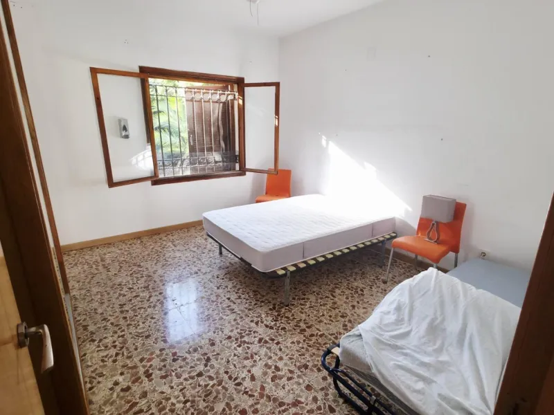 Magnífico chalet con amplias posibilidades en La Albufereta – Playa de San Juan (Alicante)