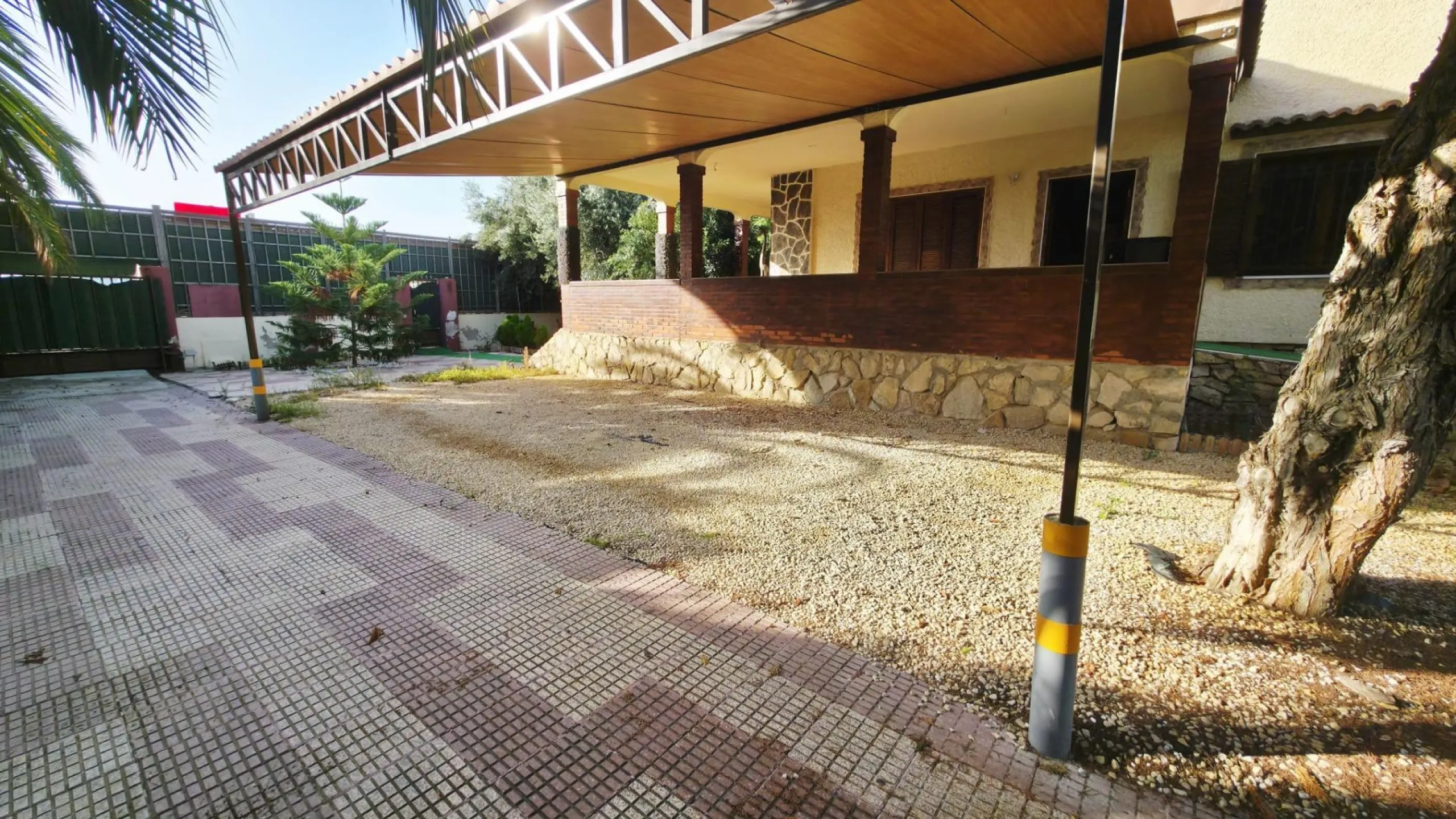 Magnífico chalet con amplias posibilidades en La Albufereta – Playa de San Juan (Alicante)