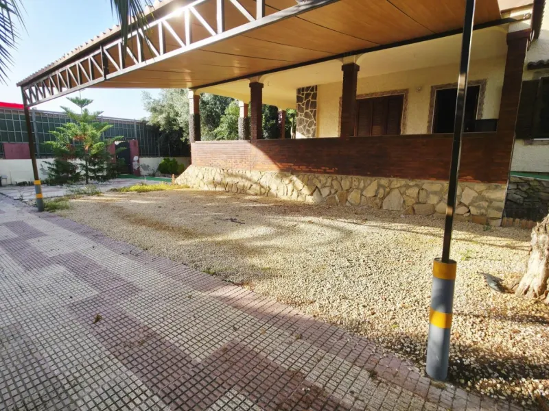 Magnífico chalet con amplias posibilidades en La Albufereta – Playa de San Juan (Alicante)